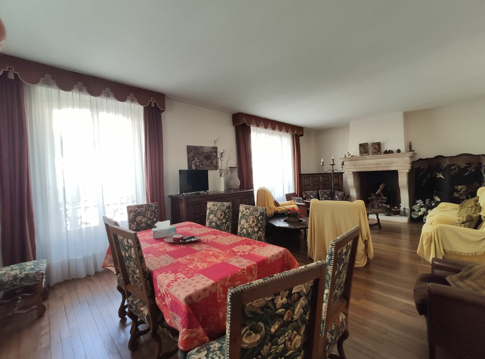 Photo 3