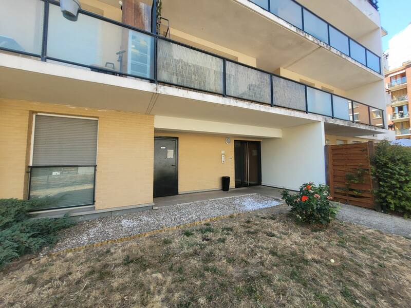 A VENDRE - IVRY SUR SEINE (94) Studio 28 m² avec terrasse 