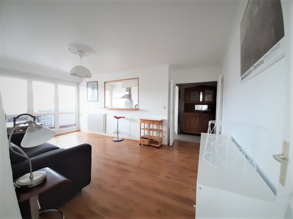 A LOUER - VITRY SUR SEINE (94) F3 APPARTEMENT 72M² PROCHE T9
