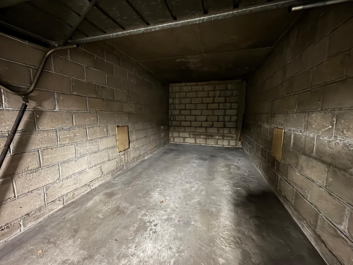VILLEJUIF (94) A LOUER BOX 14M² proche métro 14 